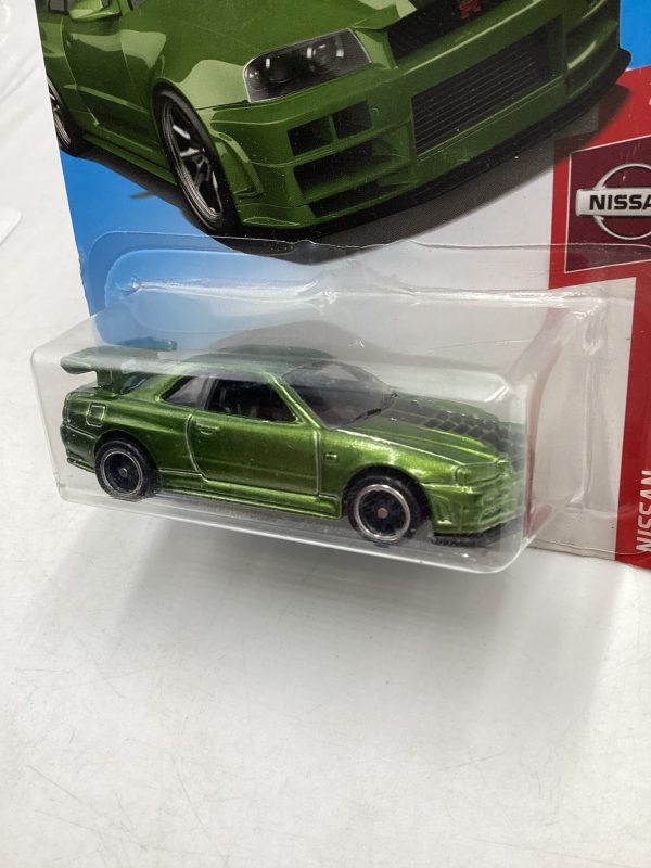 2019 Hot Wheels #045 Super Treasure Hunt Nissan Skyline GT-R BNR34 Green W Protector on Sale