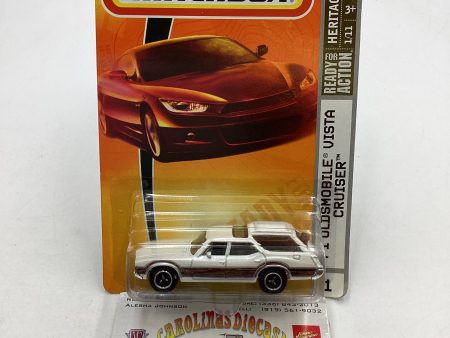 Matchbox #1 Heritage Classics 71 Oldsmobile Vista Cruiser White 210F Fashion