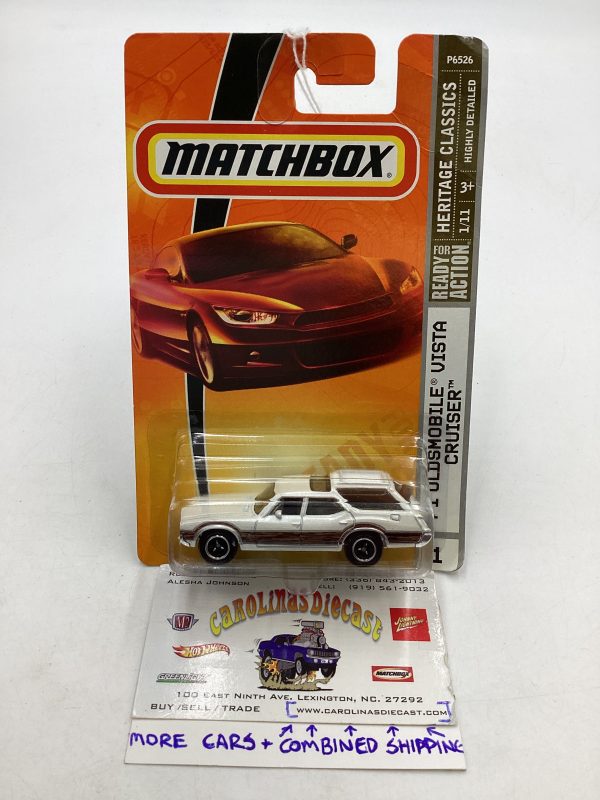 Matchbox #1 Heritage Classics 71 Oldsmobile Vista Cruiser White 210F Fashion